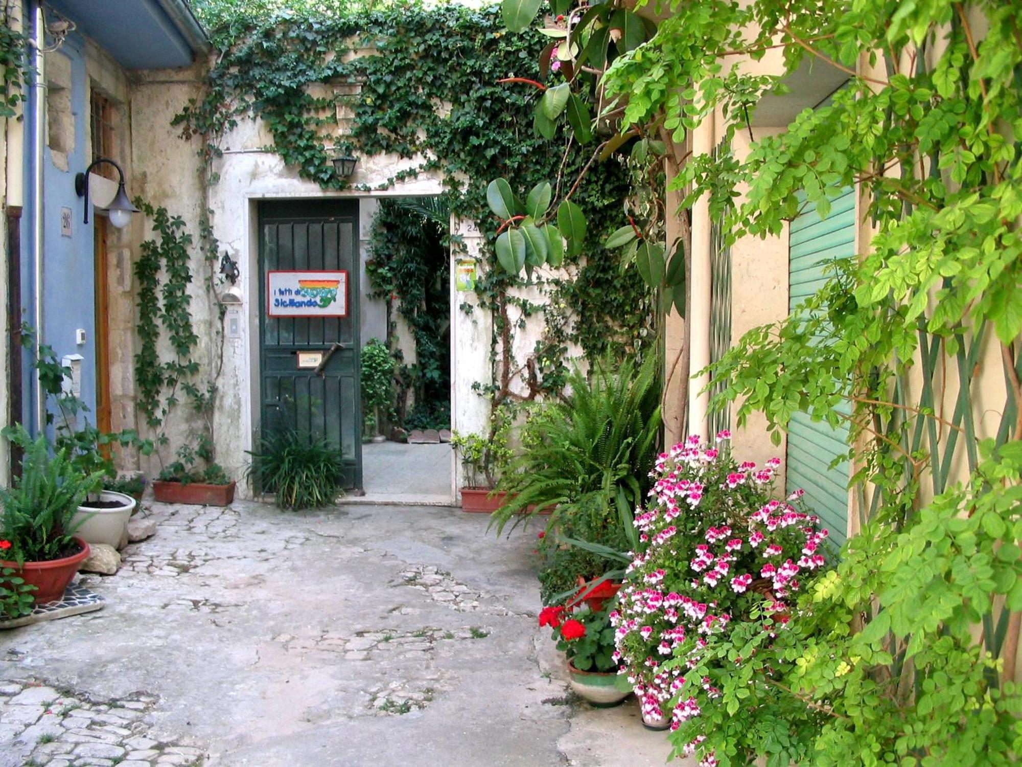 I Tetti Di Siciliando Bed & Breakfast Modica Luaran gambar