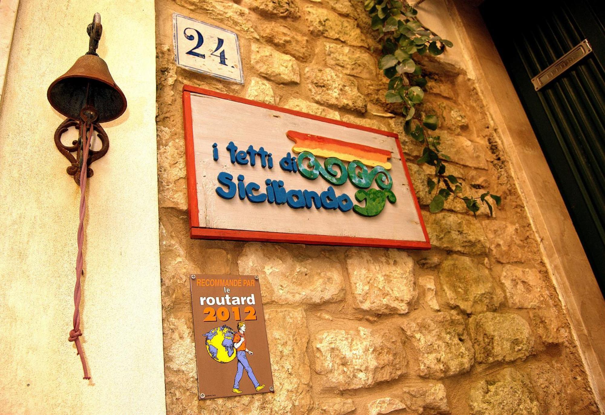 I Tetti Di Siciliando Bed & Breakfast Modica Luaran gambar