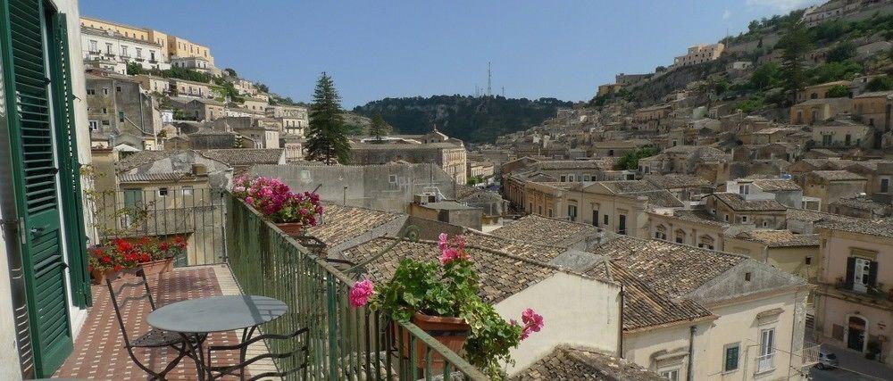 I Tetti Di Siciliando Bed & Breakfast Modica Luaran gambar