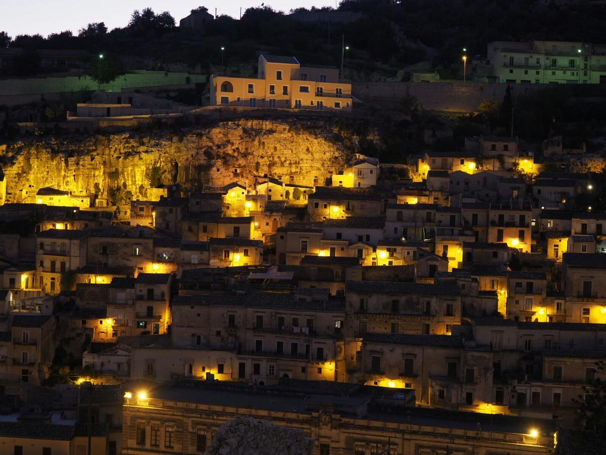 I Tetti Di Siciliando Bed & Breakfast Modica Luaran gambar